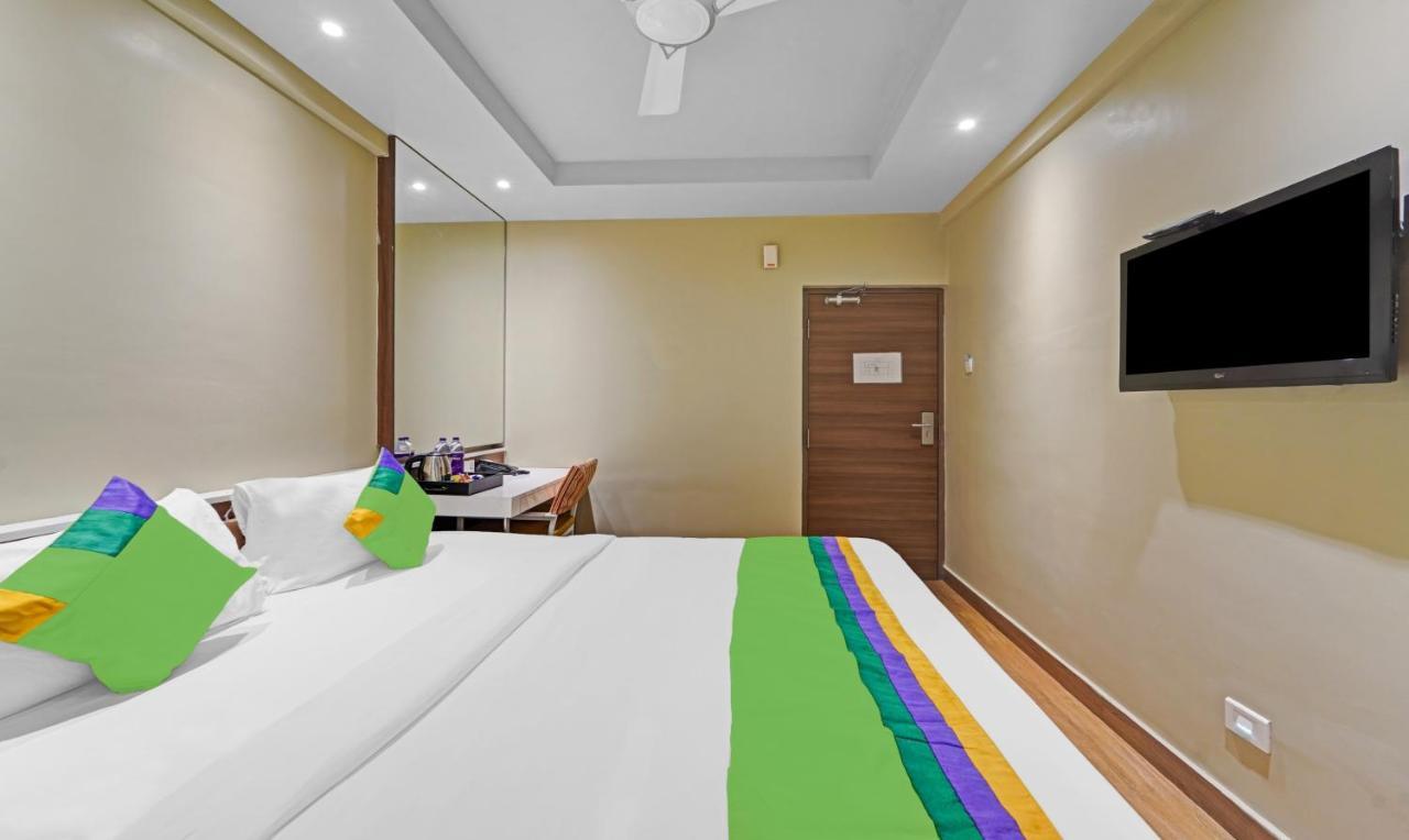 Treebo Trend Cine City Chennai Eksteriør billede