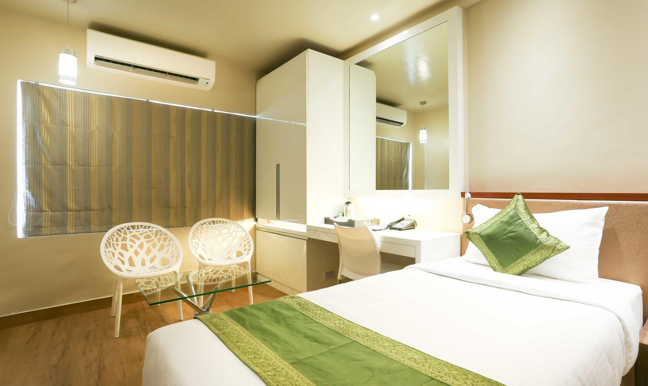 Treebo Trend Cine City Chennai Eksteriør billede